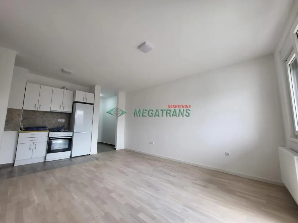 Izdavanje, dvosoban stan, 50m², Salajka, Novi Sad Sve Podlokacije