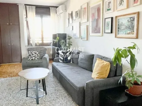 Izdavanje, četvorosoban stan, 91m², Slavija, Vračar Sve Podlokacije - image 2