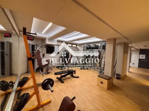 Rent, office space, 208m², Stari Grad, Budva - image 11