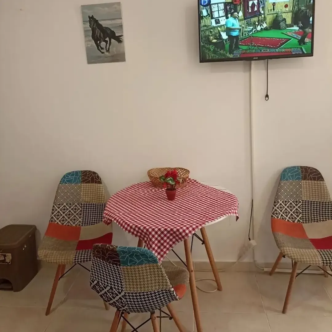Izdavanje, poslovni prostor, 21m², Rozino, Budva
