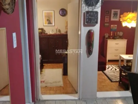 Prodaja, kuća, 220m², Krnjaca, Palilula Sve Podlokacije - image 14