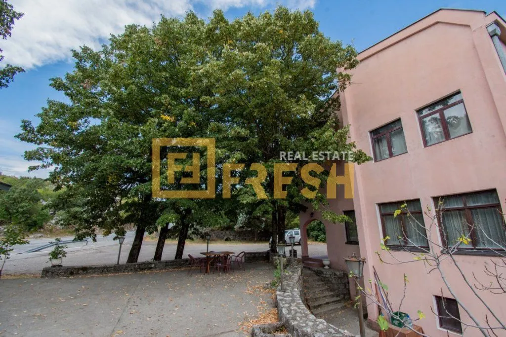 Sale, house, 600m², Ostalo, Podgorica