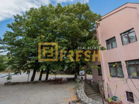 Prodaja, kuća, 600m², Ostalo, Podgorica - image 15