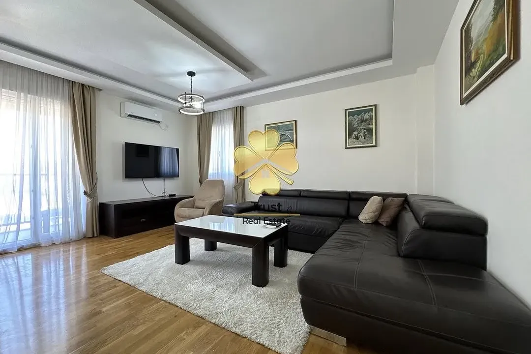 Izdavanje, trosoban stan, 110m², Zabjelo, Podgorica