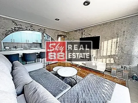 Prodaja, dvosoban stan, 50m², Kalenić Pijaca, Vračar Sve Podlokacije - image 1