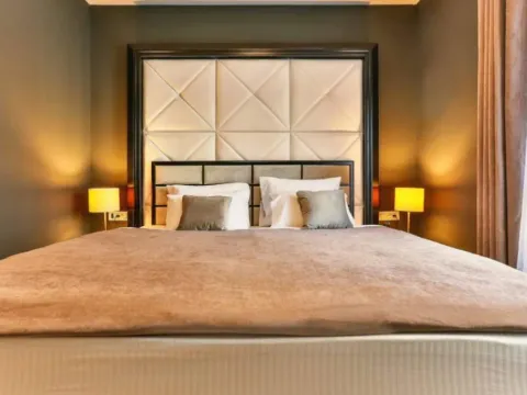 Rent, two bedroom apartment, 80m², Rafailovići, Budva - image 7