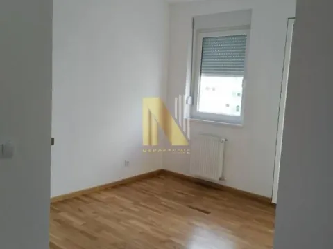 Rent, office space, 63m², Jugovićevo, Novi Sad Sve Podlokacije - image 5