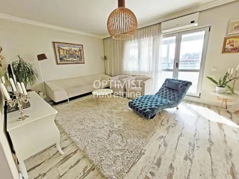 Stan in Voždovac Sve Podlokacije