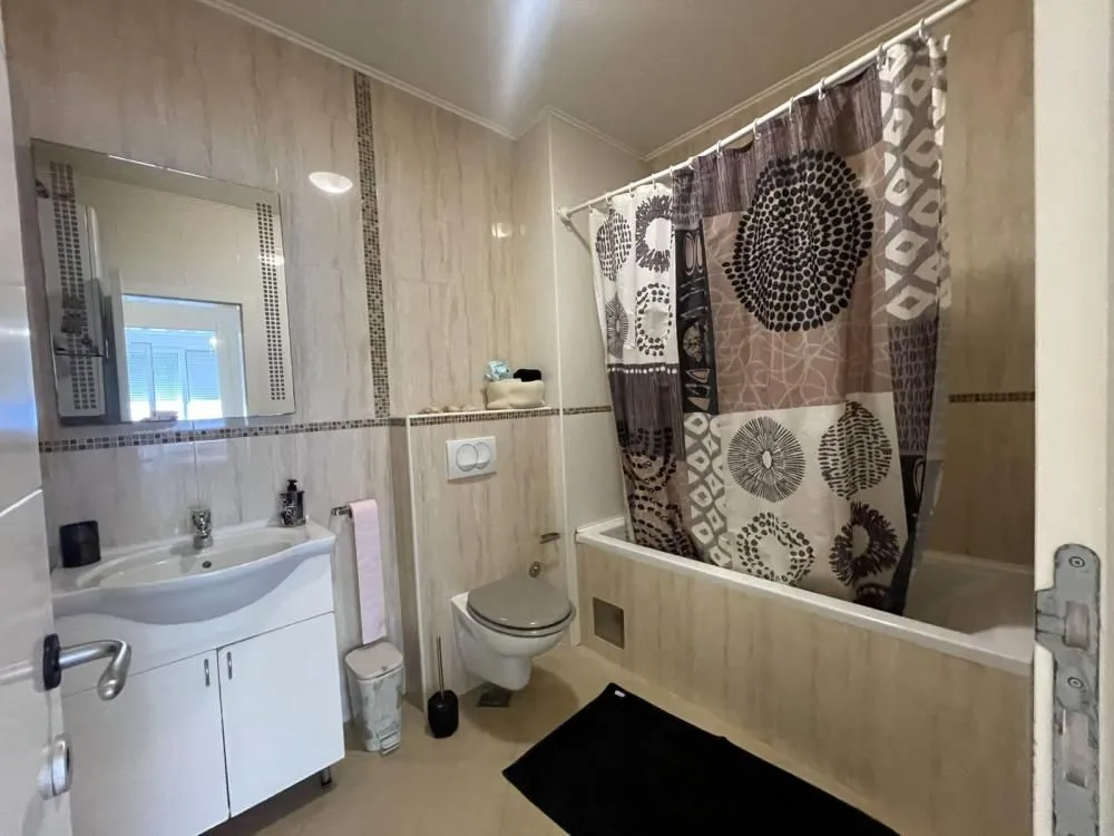 Rent, three bedroom apartment, 68m², Južni Bulevar, Vračar Sve Podlokacije