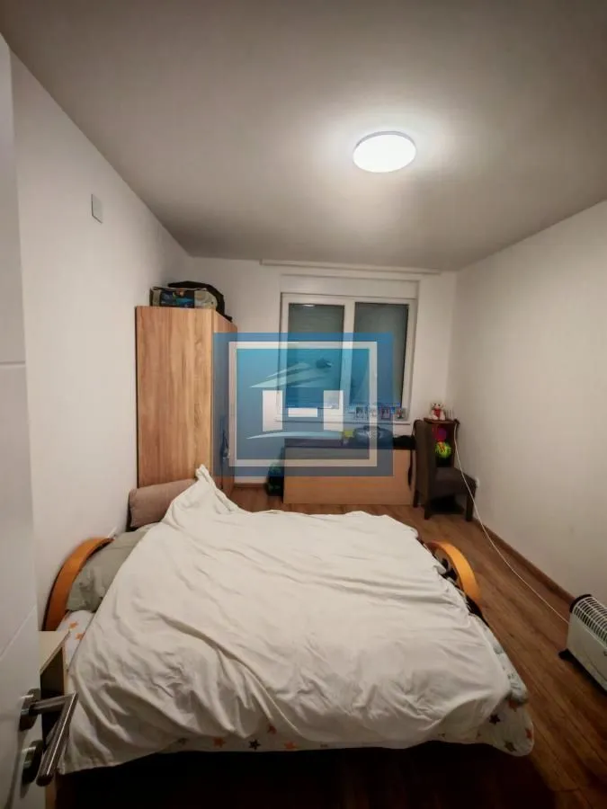 Prodaja, trosoban stan, 70m², Paraćin, Srbija