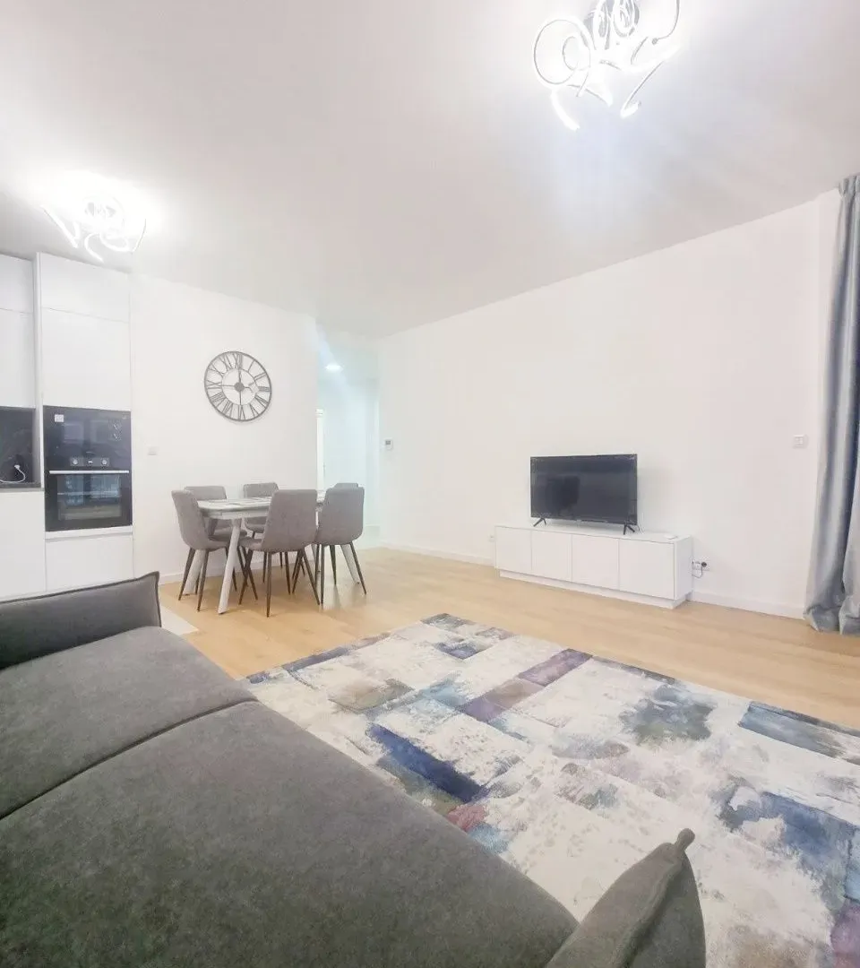 Prodaja, dvosoban stan, 69m², Centar, Budva
