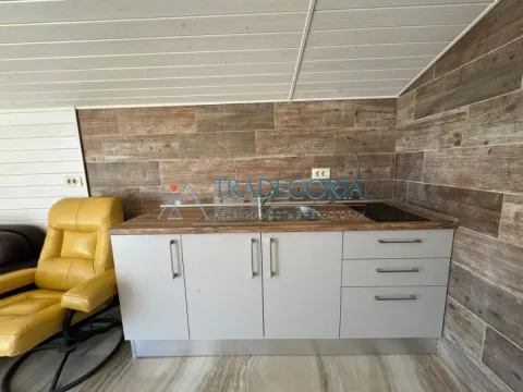 Prodaja, kuća, 200m², Sutomore, Bar - image 7