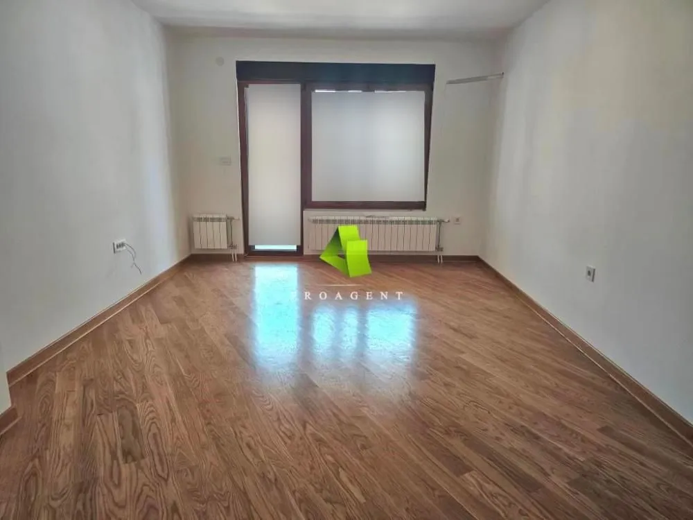 Sale, three bedroom apartment, 88m², Medijana, Niš
