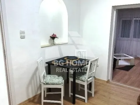 Rent, two bedroom apartment, 40m², Vračar Sve Podlokacije, Beograd - image 3
