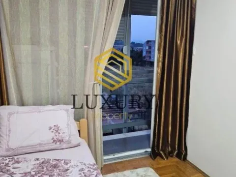 Rent, one bedroom apartment, 42m², Kod Big Fashion-a, Podgorica - image 3