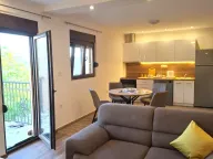 Izdavanje, kuća, 100m², Kotor, Crna Gora - image 1