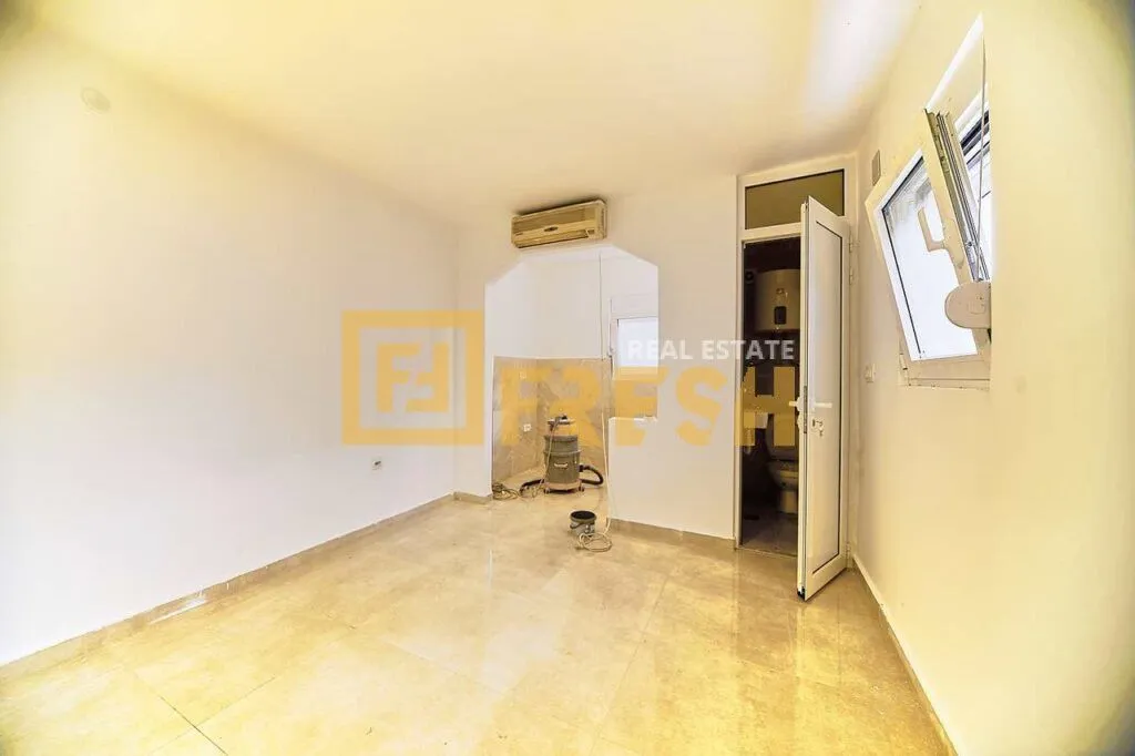 Rent, house, 400m², Stari Aerodrom, Podgorica