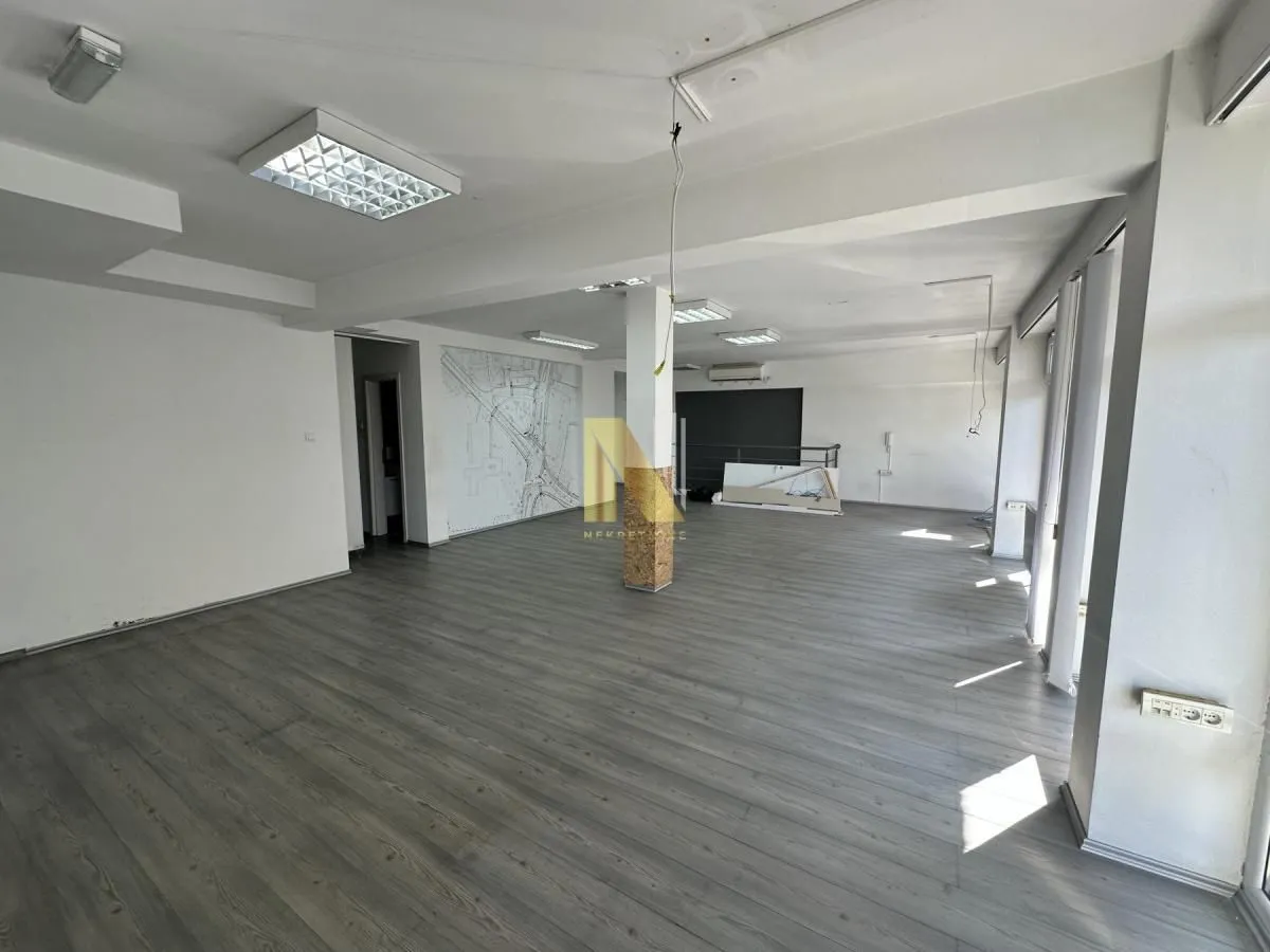 Rent, office space, 191m², Bulevar Evrope, Novi Sad Sve Podlokacije