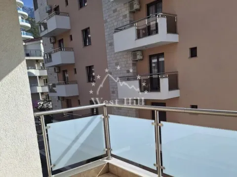 Sale, two bedroom apartment, 75m², Bečići, Budva - image 8