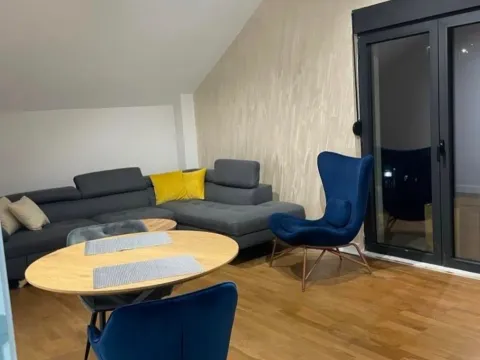 Prodaja, jednosoban stan, 52m2, Centar, Cetinje Prodaja, jednosoban stan, 52m2, Centar, Cetinje