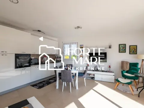 Prodaja, jednosoban stan, 57m², Đenovići, Herceg Novi - image 4