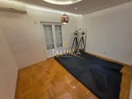 Izdavanje, kuća, 300m², Gornja Gorica, Podgorica - image 13