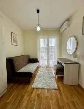 Izdavanje, dvosoban stan, 60m², City Kej, Podgorica - image 6