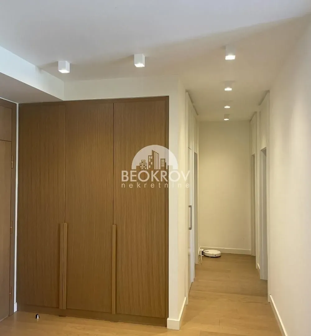 Rent, three bedroom apartment, 90m², Savski Venac, Beograd