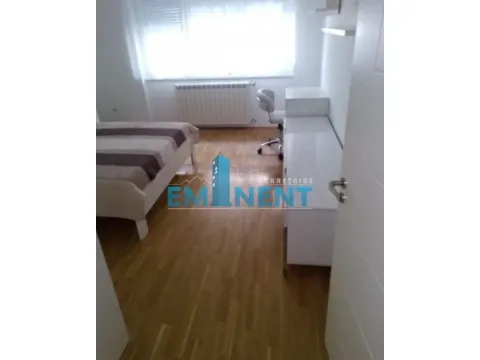 Rent, three bedroom apartment, 59m², Slavija, Vračar Sve Podlokacije - image 7
