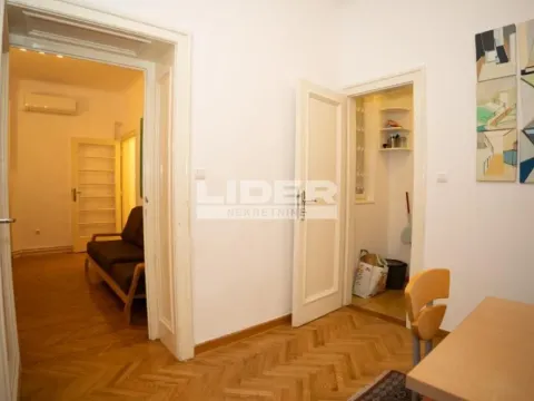 Rent, three bedroom apartment, 60m², Stari Grad, Beograd - image 11