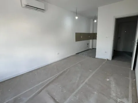 Sale, one bedroom apartment, 44m², Šušanj, Bar - image 3