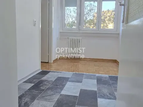 Sale, two bedroom apartment, 47m², Zemun Centar, Zemun Sve Podlokacije - image 7