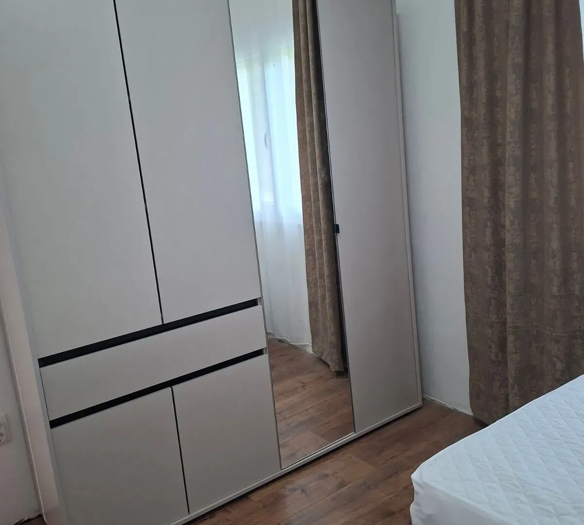 Rent, two bedroom apartment, 75m², Škaljari, Kotor