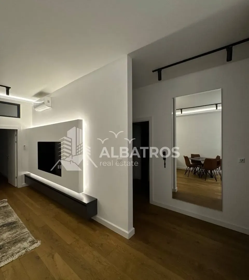 Rent, two bedroom apartment, 85m², Centar, Bar