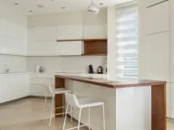 Rent, house, 600m², Blizikuće, Budva - image 17