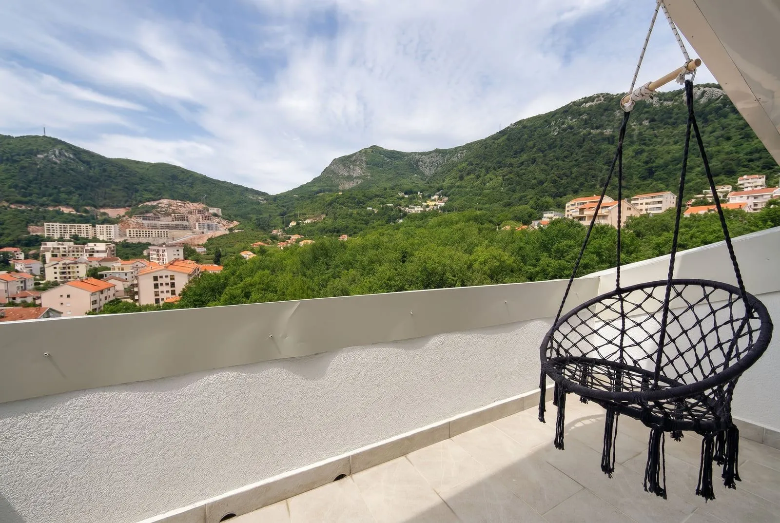 Rent, three bedroom apartment, 100m², Budva, Crna Gora