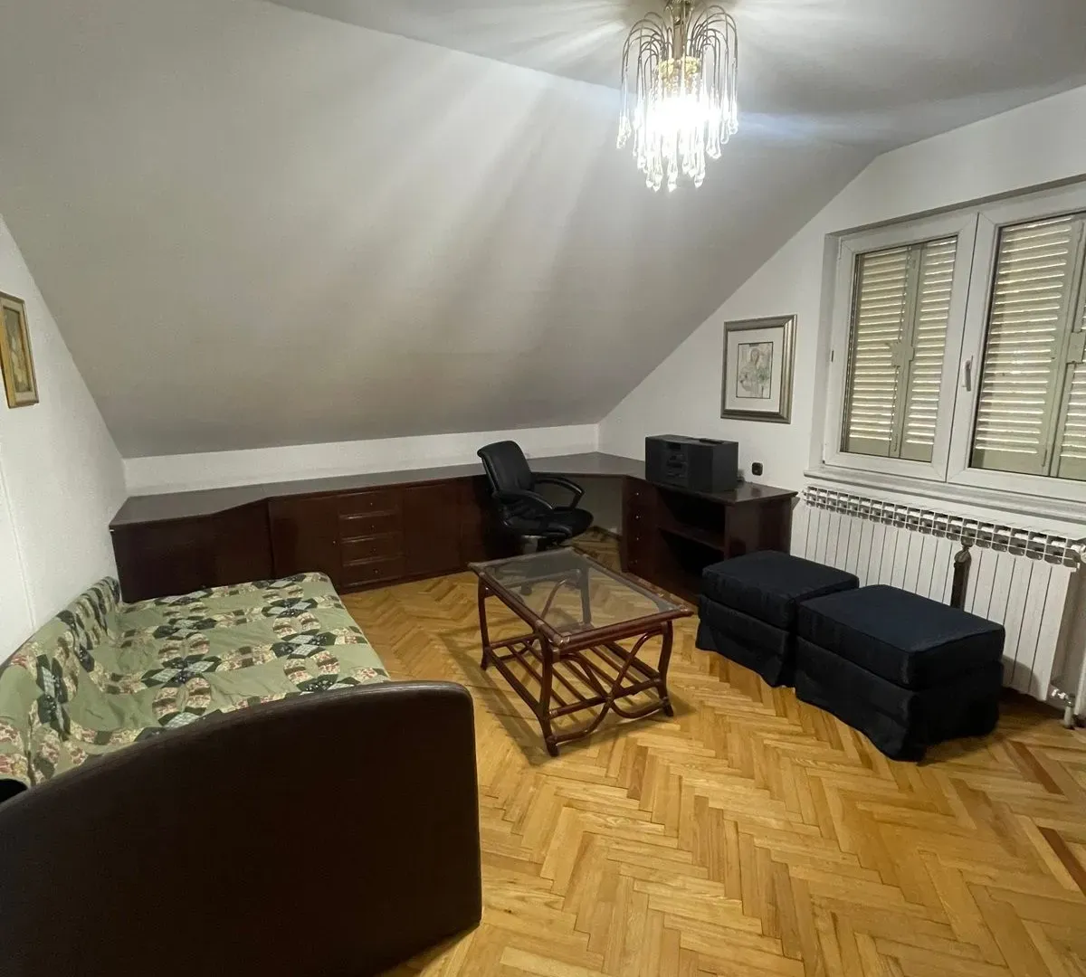 Izdavanje, kuća, 300m², Vračar Sve Podlokacije, Beograd