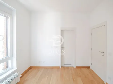 Sale, four bedroom apartment, 188m², Novi Beograd Sve Podlokacije, Beograd - image 4