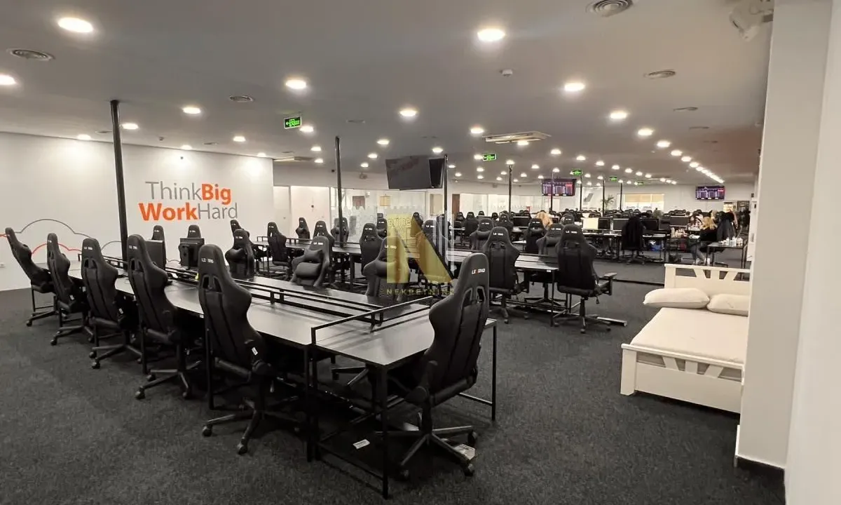 Rent, office space, 1175m², Novo naselje, Novi Sad