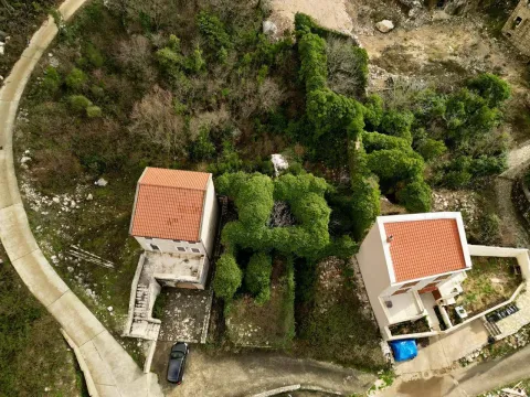 Zemljište in Tudorovići