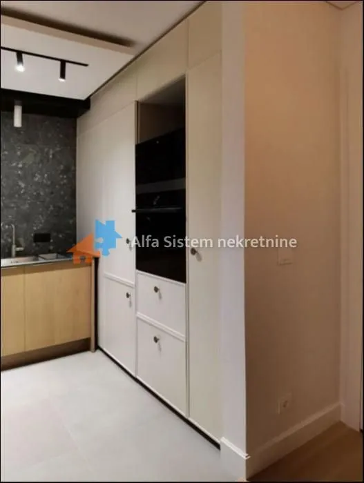Rent, two bedroom apartment, 86m², Novi Beograd Sve Podlokacije, Beograd