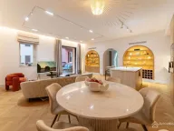 Prodaja, trosoban stan, 201m², Centar, Tivat - image 6