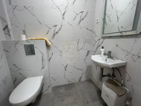 Rent, office space, 92m², Vidovdansko naselje, Novi Sad Sve Podlokacije - image 15