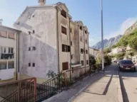 Sale, one bedroom apartment, 49m², Sveti Stasije, Kotor - image 4