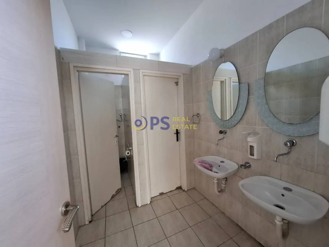 Sale, office space, 374m², Bar, Crna Gora