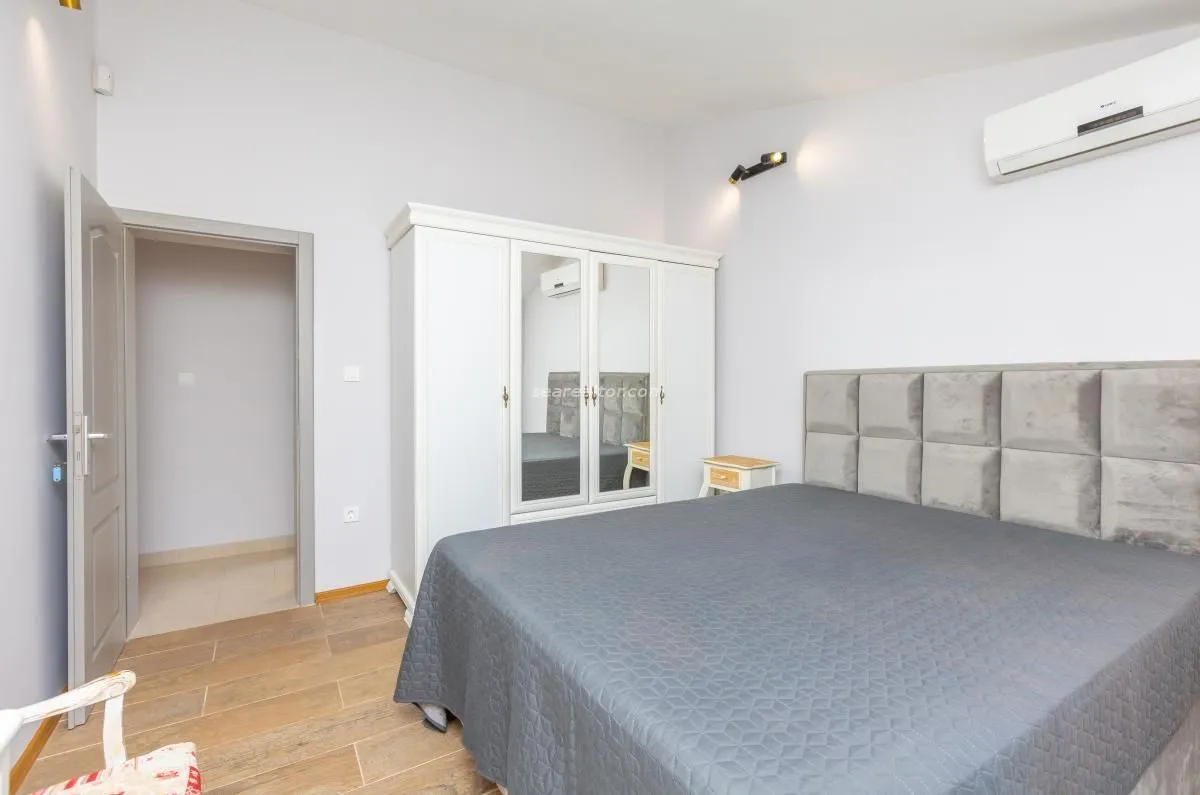 Prodaja, kuća, 234m², Mrčevac, Tivat