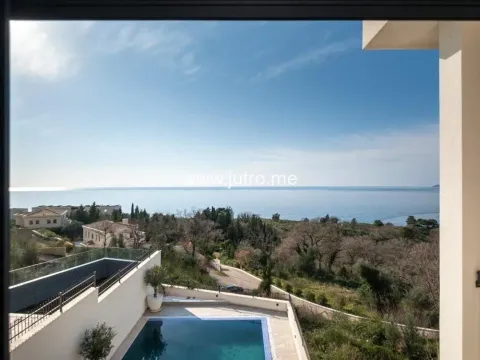 Prodaja, kuća, 217m², Rijeka Reževići, Budva - image 13