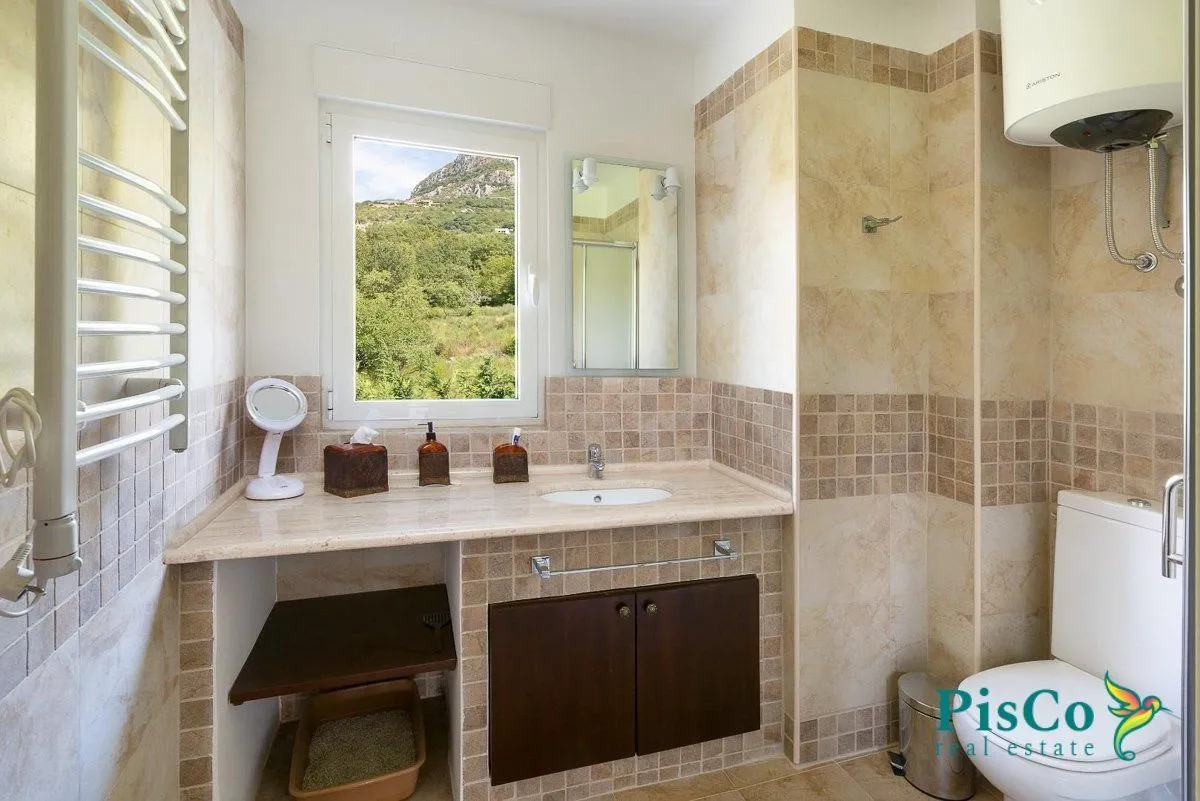 Prodaja, kuća, 414m², Reževići, Budva