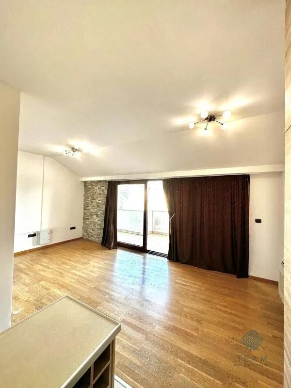 Rent, office space, 200m², Centar, Podgorica