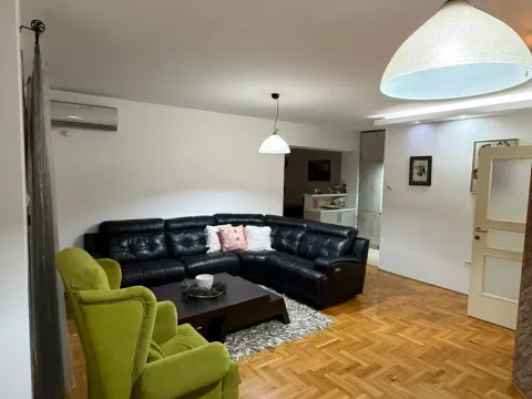 Izdavanje, dvosoban stan, 90m², Podgorica, Crna Gora - image 12